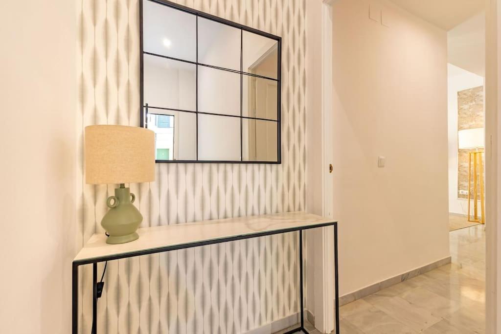Conde Ibarra Deluxe By Valcambre Apartment Seville Exterior photo